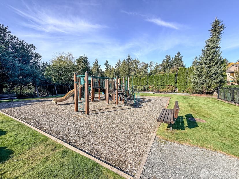 Property photo for 20220 84th Place NE, Bothell photo 38