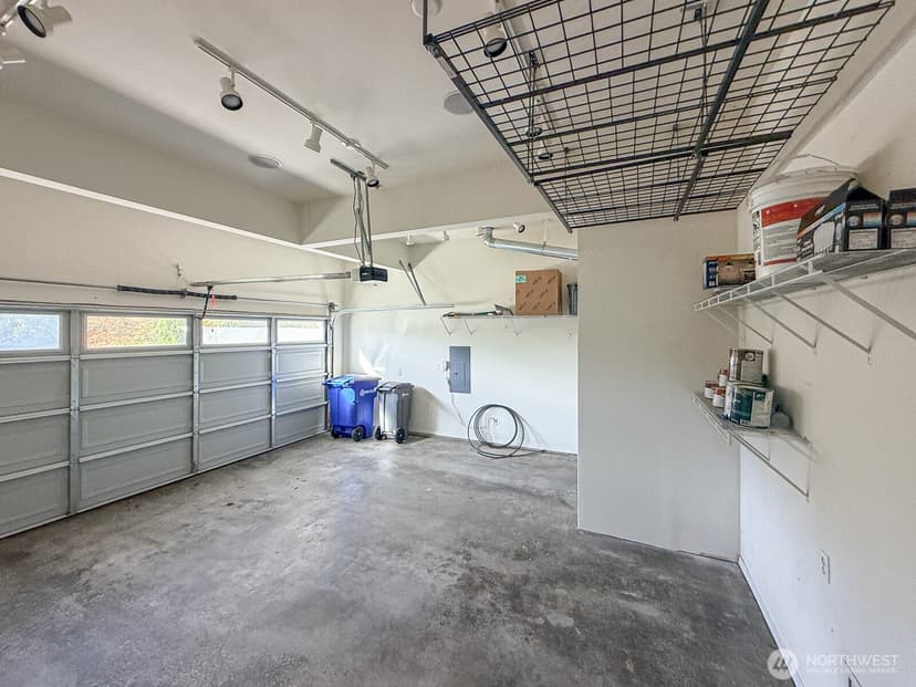 Property photo for 20220 84th Place NE, Bothell photo 34
