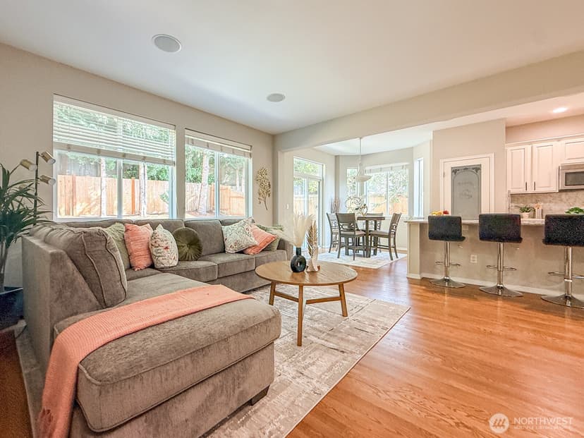 Property photo for 20220 84th Place NE, Bothell photo 12