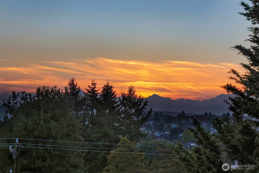 Property photo for 5807 3rd Avenue NW, Seattle photo 18