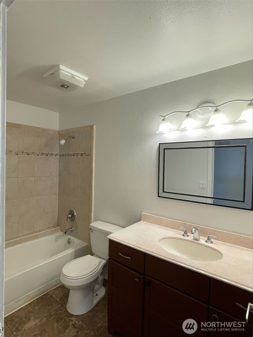 Property photo for 1108 B Street SE, Auburn photo 19