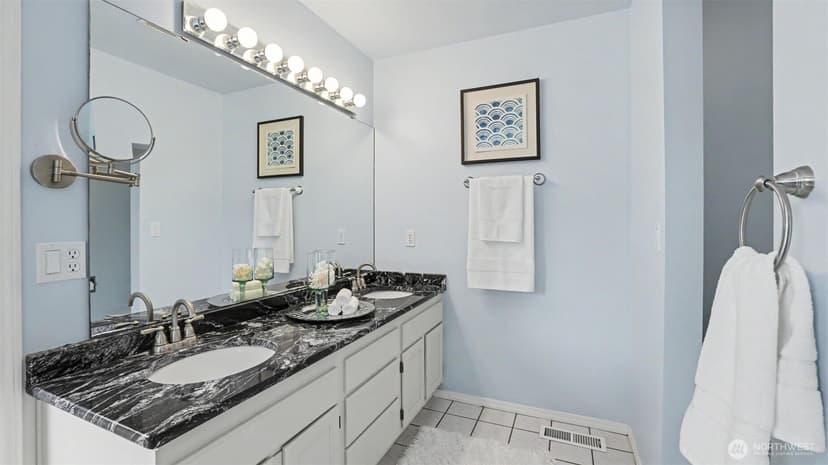 Property photo for 23810 148th Avenue SE, Kent photo 13