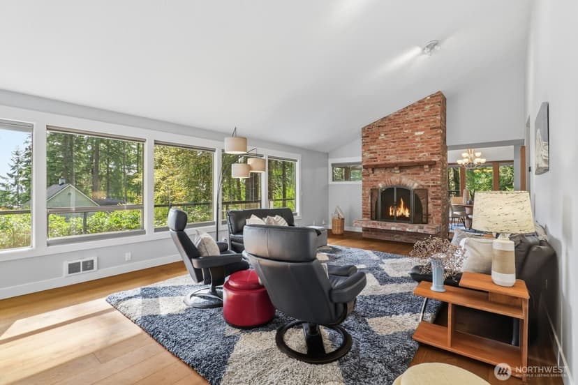 Property photo for 4786 NE 178th Street, Lake Forest Park photo 19