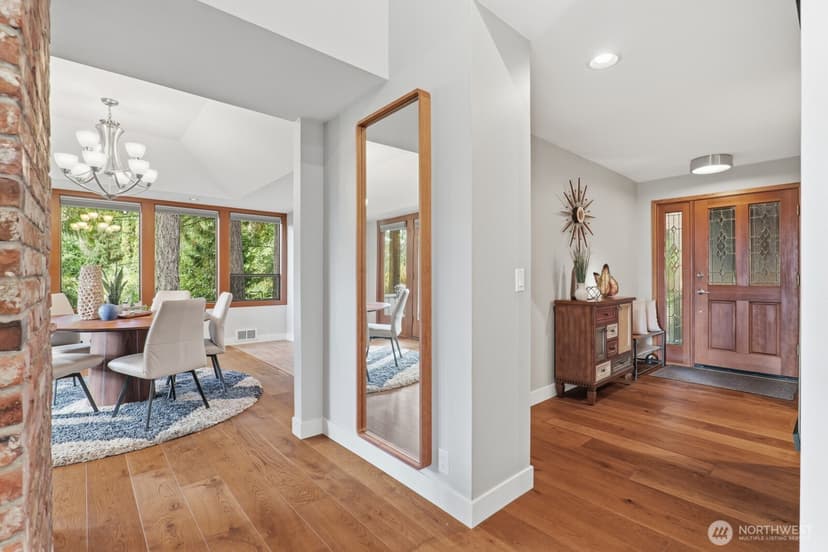 Property photo for 4786 NE 178th Street, Lake Forest Park photo 17