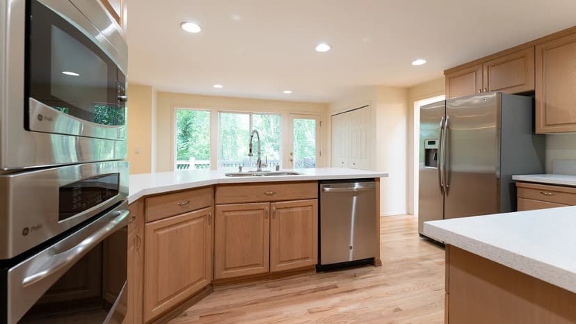 Property photo for 16410 SE 56th Place, Bellevue photo 11