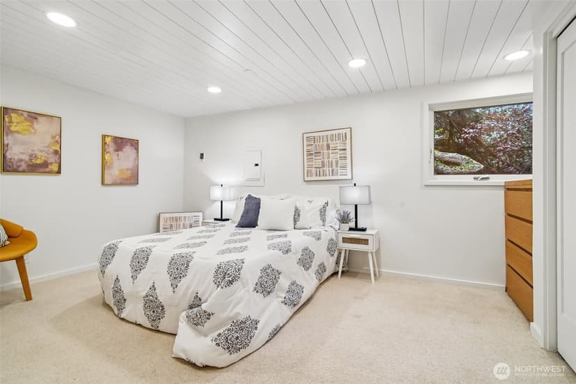 Property photo for 3611 30th Avenue W, Seattle photo 15
