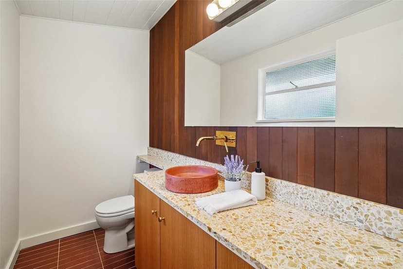 Property photo for 3611 30th Avenue W, Seattle photo 20
