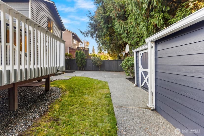 Property photo for 11826 44th Drive SE, Everett photo 34