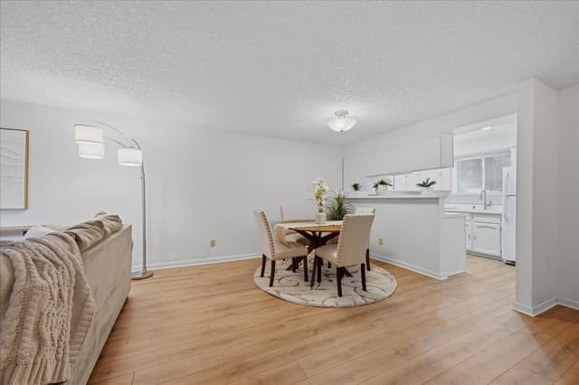 Property photo for 1731 157th Avenue NE #E103, Bellevue photo 4