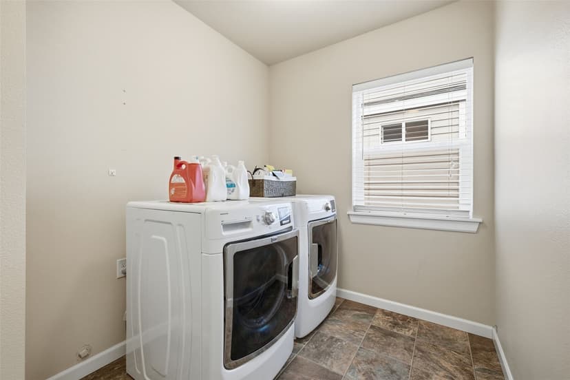 Property photo for 24034 221st Lane SE, Maple Valley photo 23