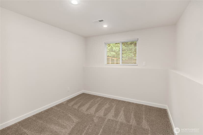 Property photo for 19122 181st Avenue NE, Woodinville photo 22