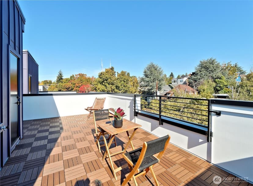 Property photo for 715 15th Avenue #A, Seattle photo 19