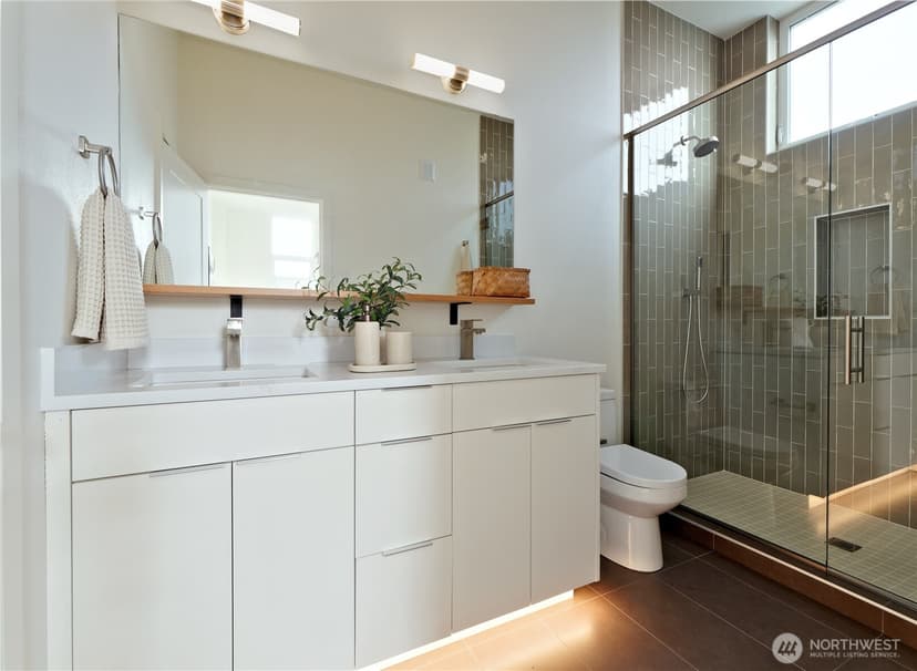 Property photo for 715 15th Avenue #A, Seattle photo 16