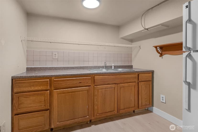 Property photo for 3005 3rd Avenue W, Seattle photo 17