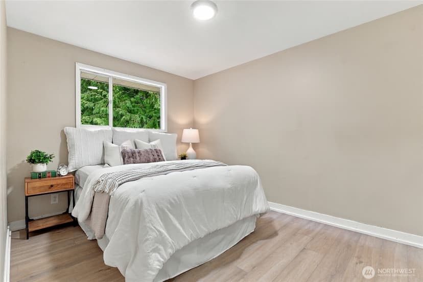 Property photo for 7815 227th Place SW, Edmonds photo 18