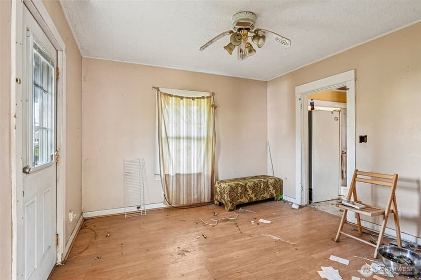 Property photo for 502 8th Street SE, Auburn photo 9