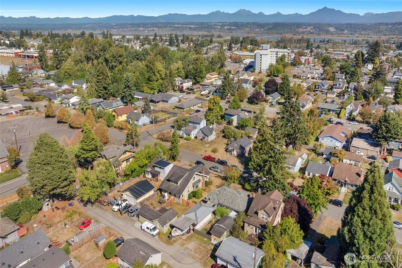 Property photo for 1516 Rainier Avenue, Everett photo 35