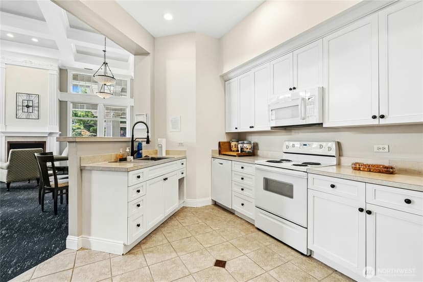 Property photo for 2244 132nd Avenue SE #B208, Bellevue photo 34