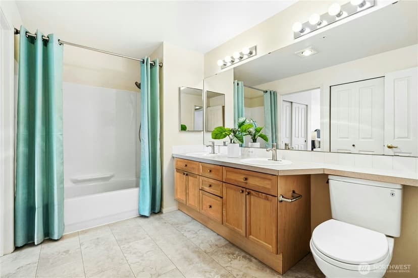 Property photo for 2244 132nd Avenue SE #B208, Bellevue photo 25