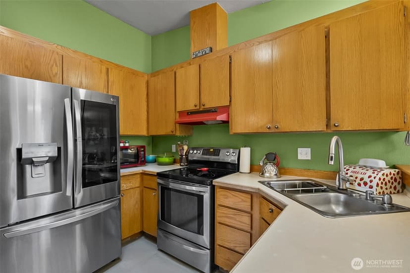 Property photo for 6024 145th Street SE, Everett photo 15