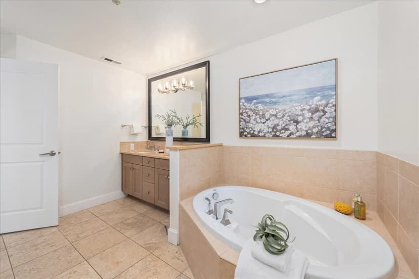Property photo for 5304 Lake Washington Boulevard NE #H, Kirkland photo 18