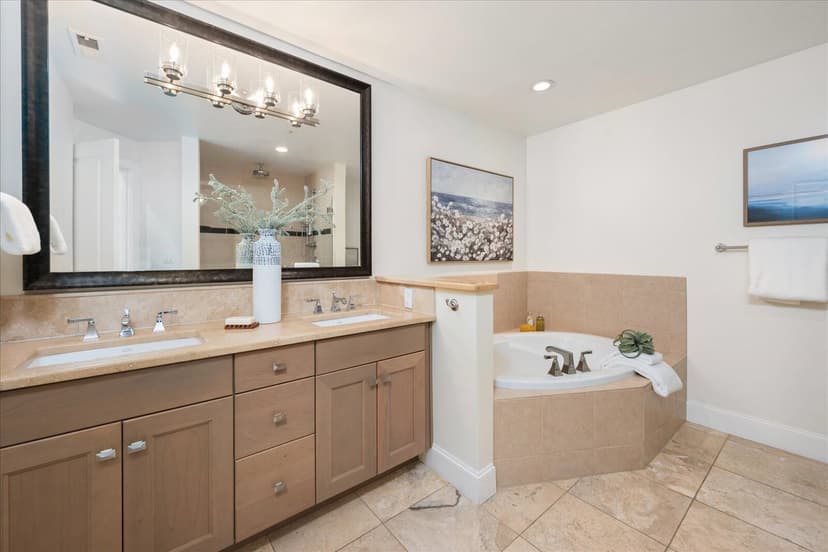 Property photo for 5304 Lake Washington Boulevard NE #H, Kirkland photo 16