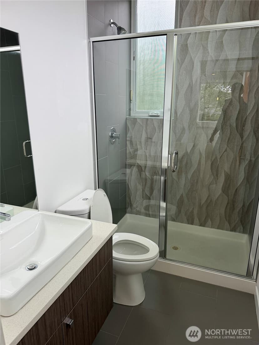 Property photo for 2573 13th Avenue W, Seattle photo 25