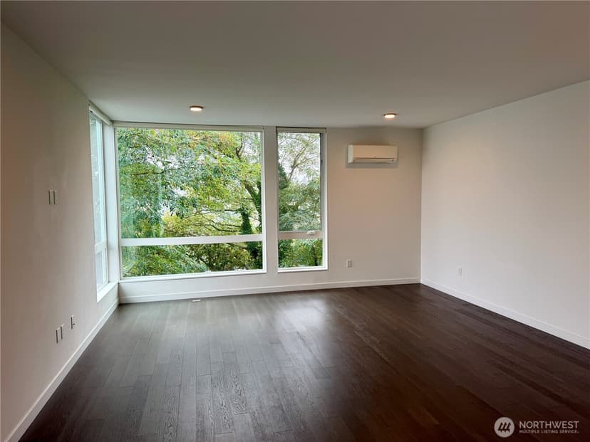Property photo for 2573 13th Avenue W, Seattle photo 24