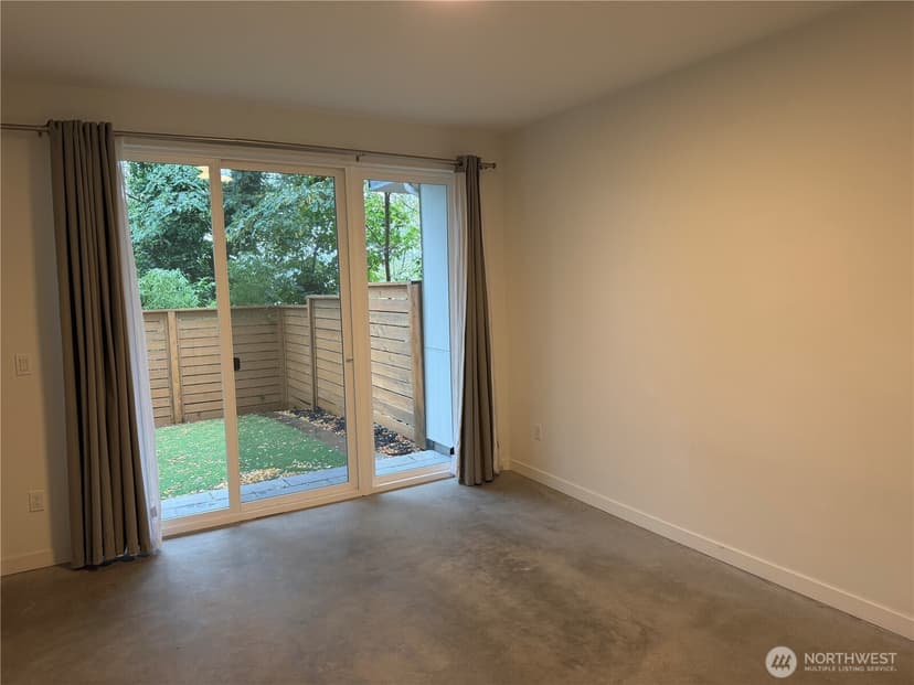 Property photo for 2573 13th Avenue W, Seattle photo 8