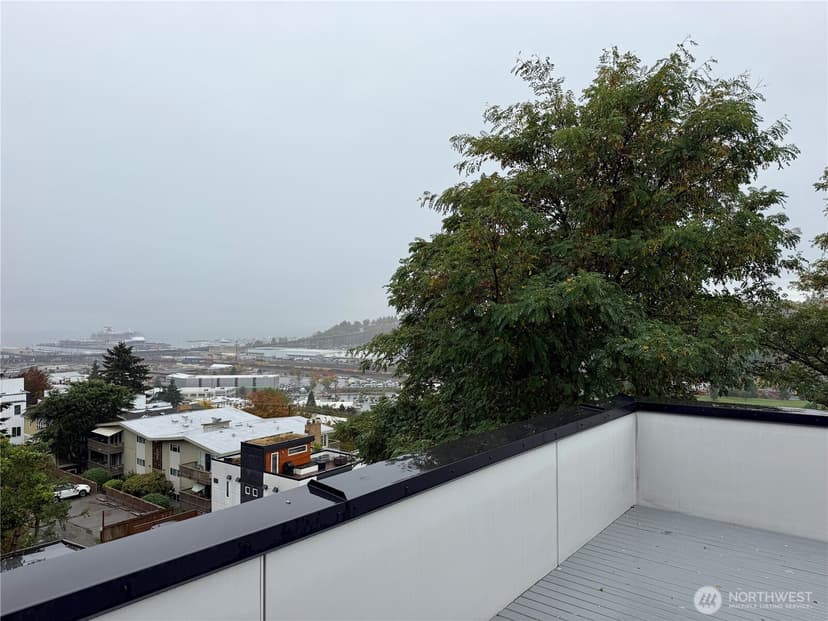 Property photo for 2573 13th Avenue W, Seattle photo 28