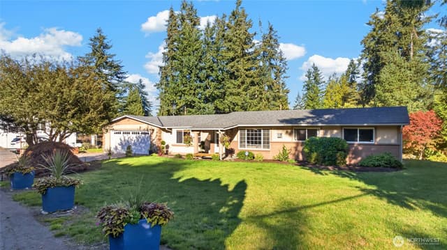 Property photo for 4911 169th Street SE, Bothell photo 2