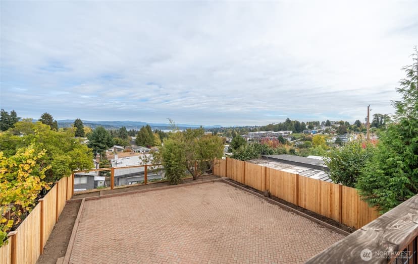 Property photo for 8344 Beacon Avenue S, Seattle photo 24