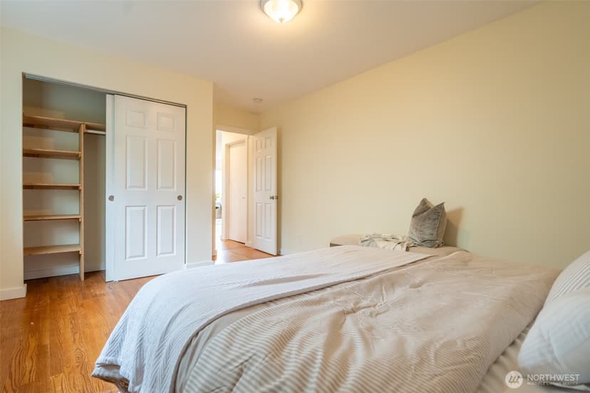 Property photo for 8344 Beacon Avenue S, Seattle photo 13