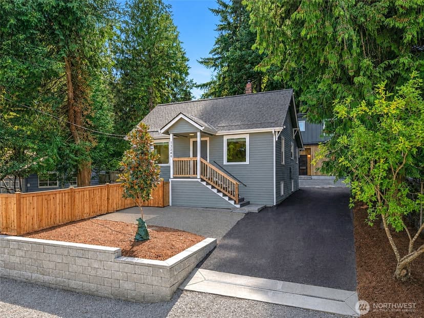 Property photo for 13349 25th Avenue NE, Seattle photo 2