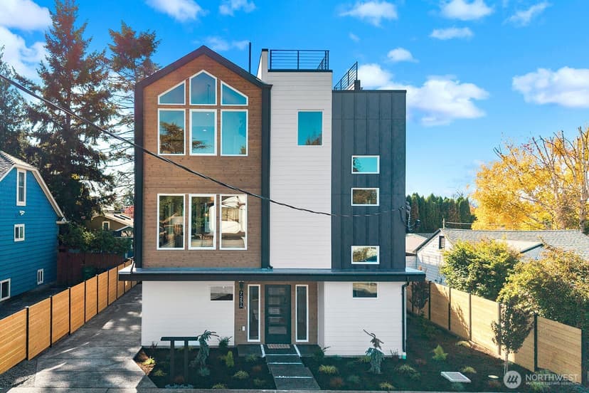 Property photo for 725 N 88th Street #A, Seattle
