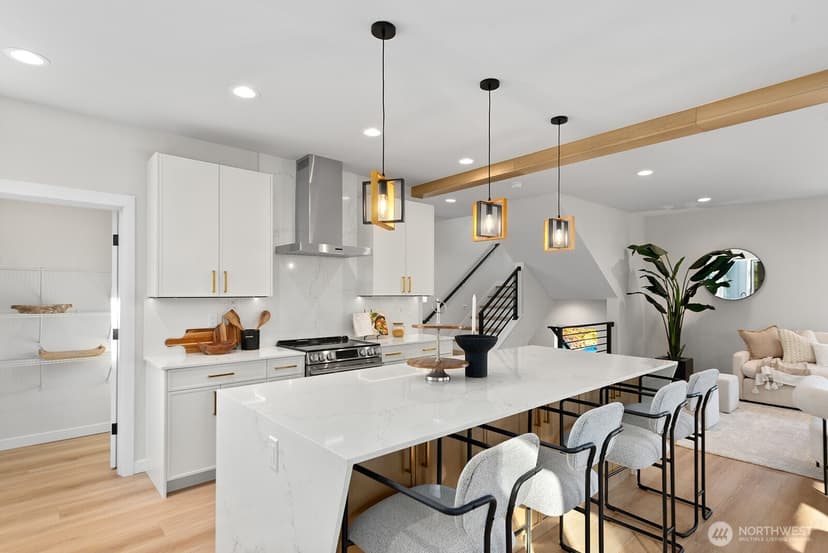 Property photo for 725 N 88th Street #A, Seattle photo 14
