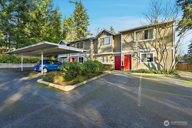 Property photo for 7031 210th Street SW #B, Lynnwood