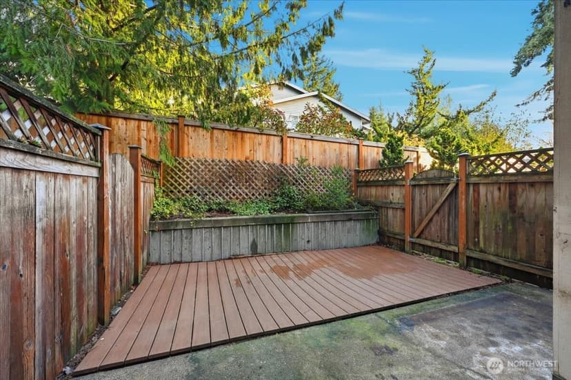 Property photo for 7031 210th Street SW #B, Lynnwood photo 6