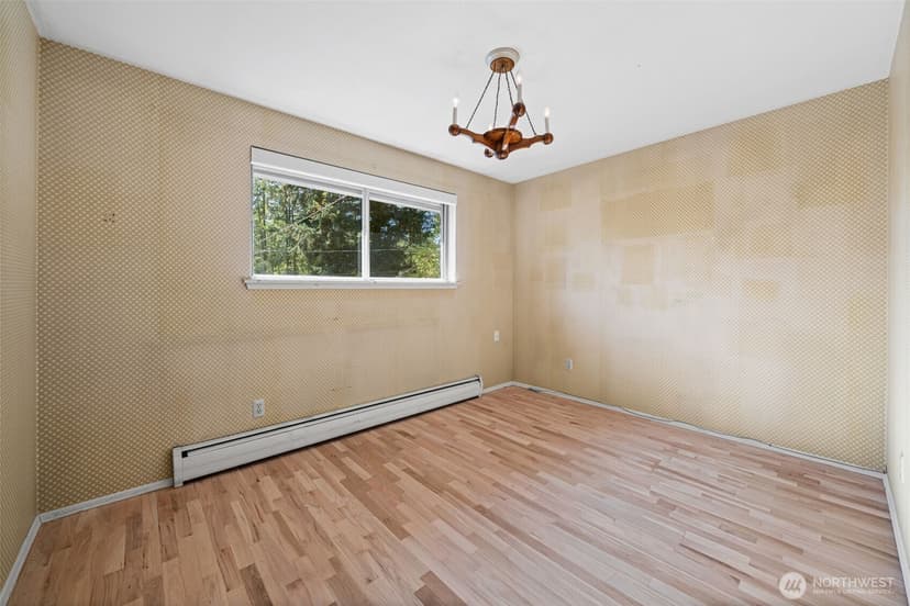 Property photo for 12634 SE 4th Place, Bellevue photo 13
