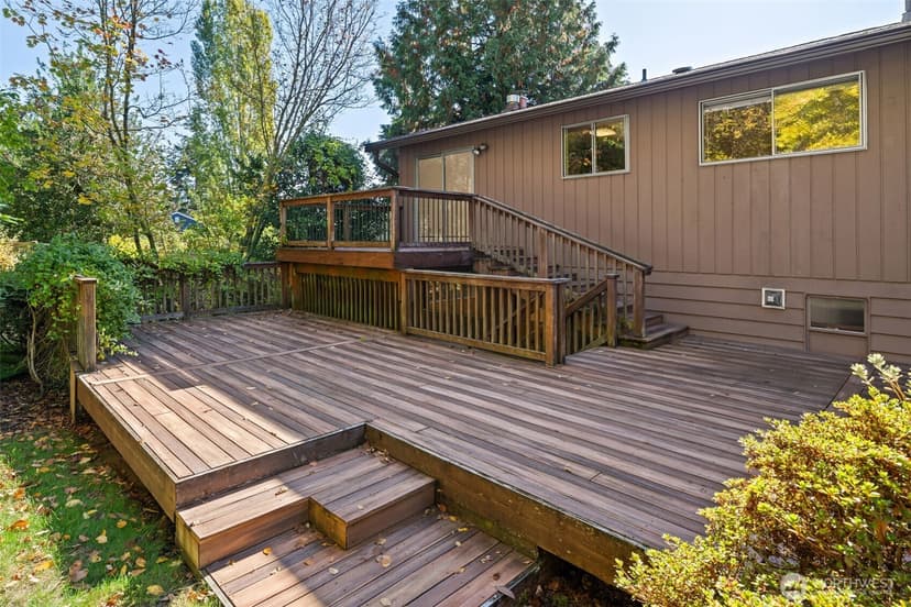 Property photo for 12634 SE 4th Place, Bellevue photo 24