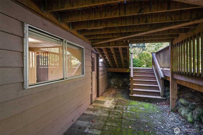 Property photo for 12634 SE 4th Place, Bellevue photo 26