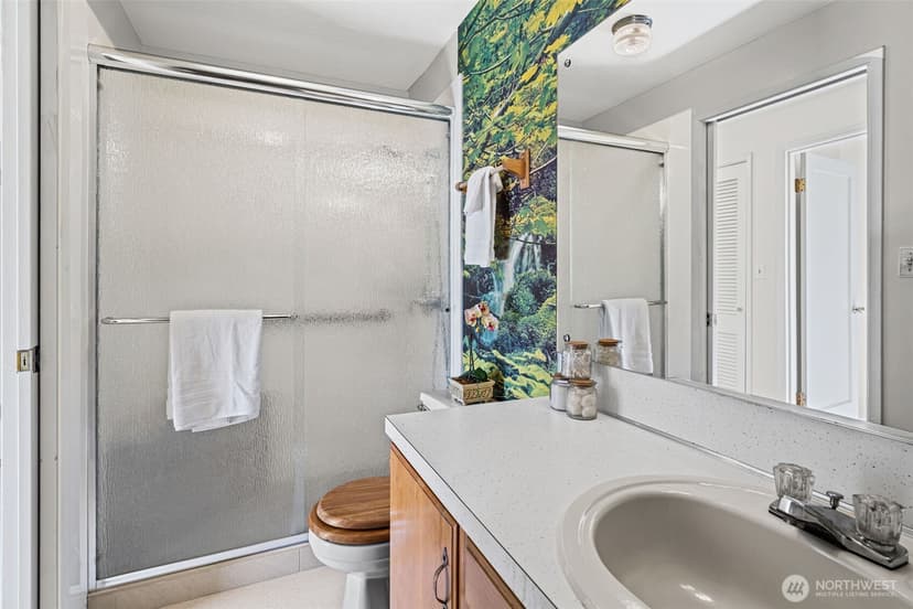 Property photo for 12634 SE 4th Place, Bellevue photo 12