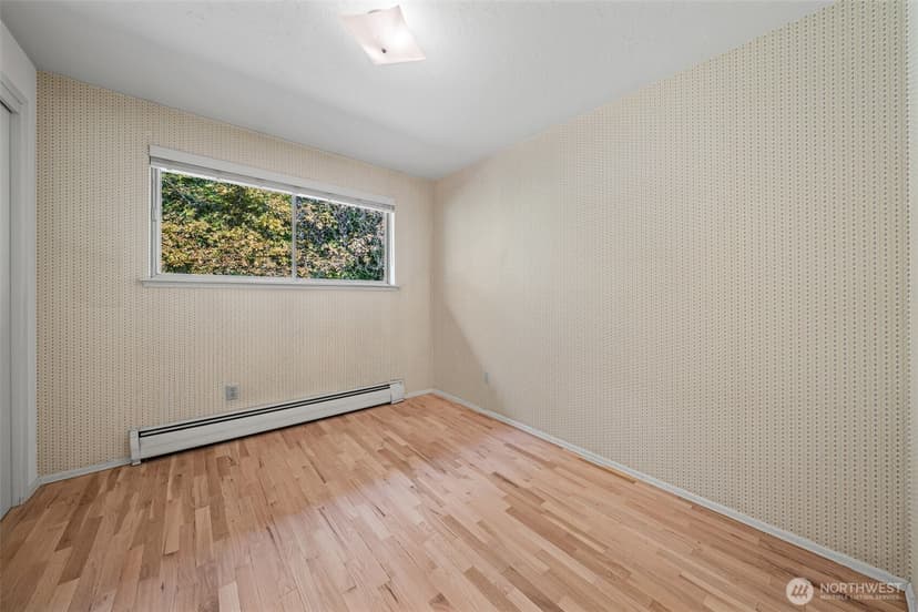 Property photo for 12634 SE 4th Place, Bellevue photo 10