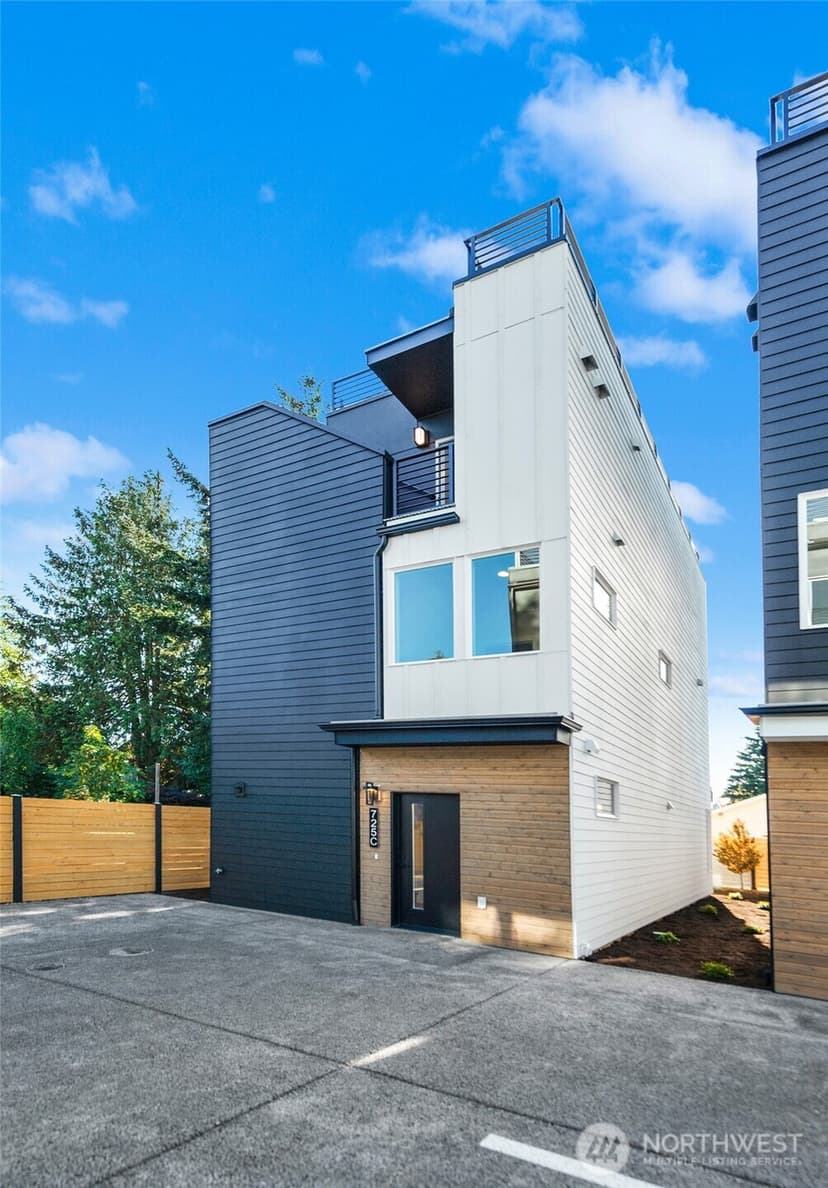 Property photo for 725 N 88th Street #C, Seattle photo 23