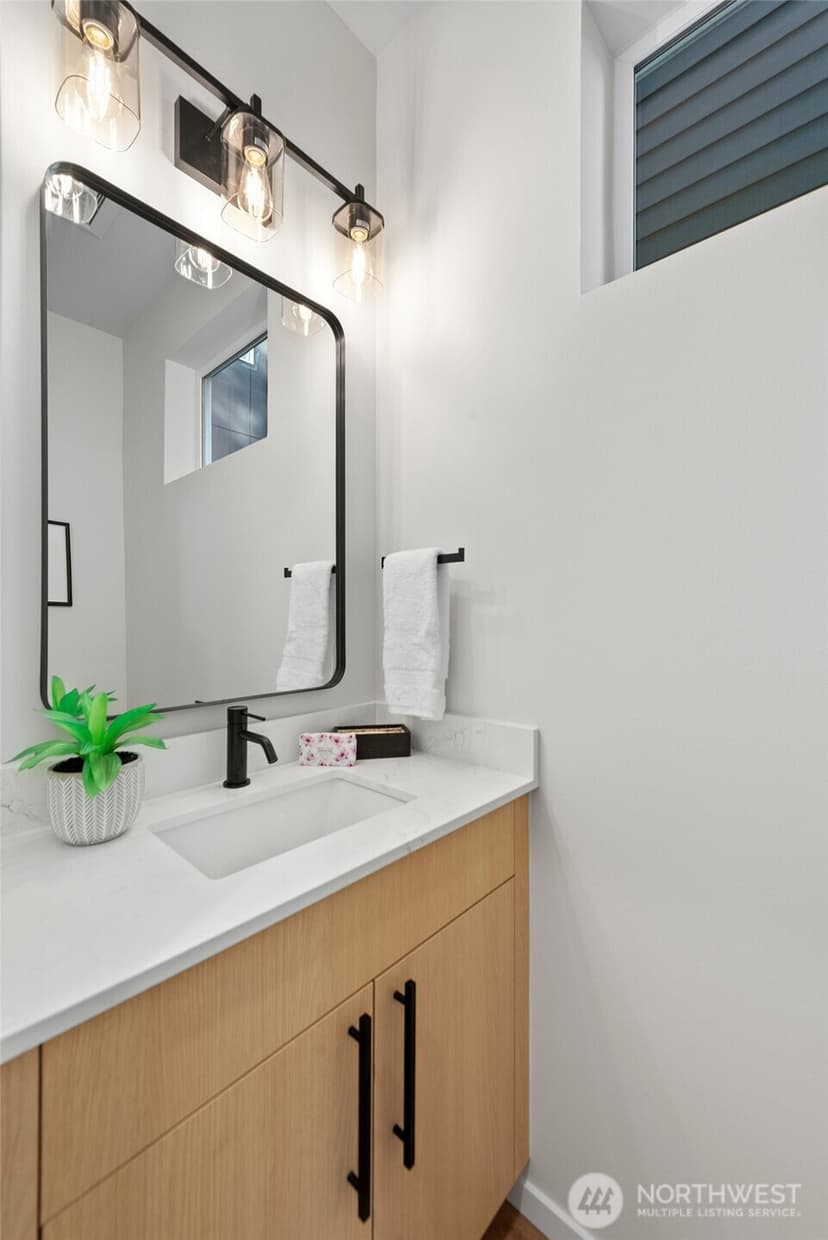 Property photo for 725 N 88th Street #C, Seattle photo 10