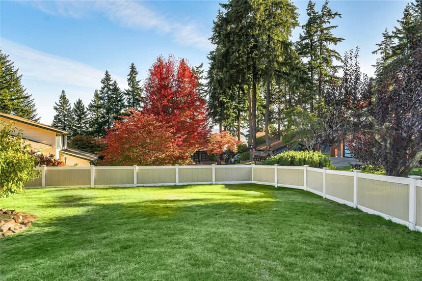 Property photo for 13168 NE 92nd Avenue, Kirkland photo 13