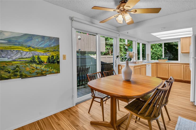 Property photo for 13168 NE 92nd Avenue, Kirkland photo 6