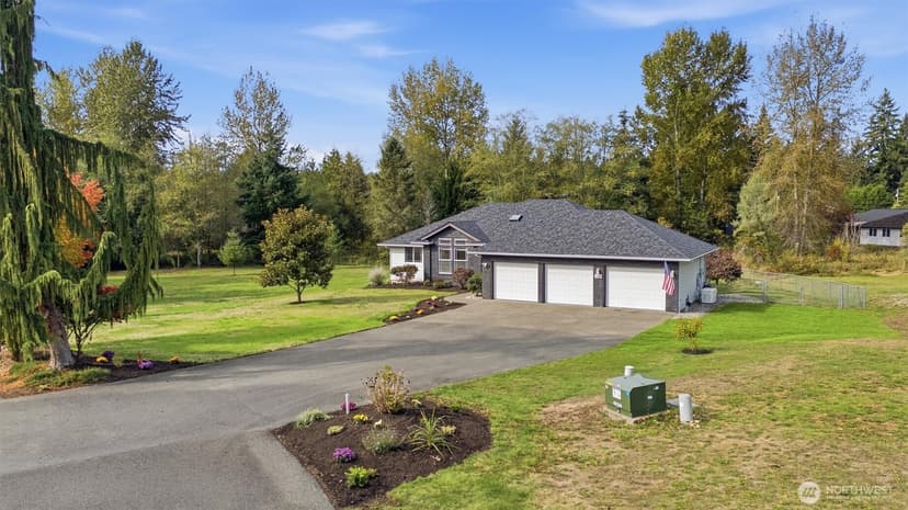 Property photo for 118 140th Avenue SE, Lake Stevens photo 35