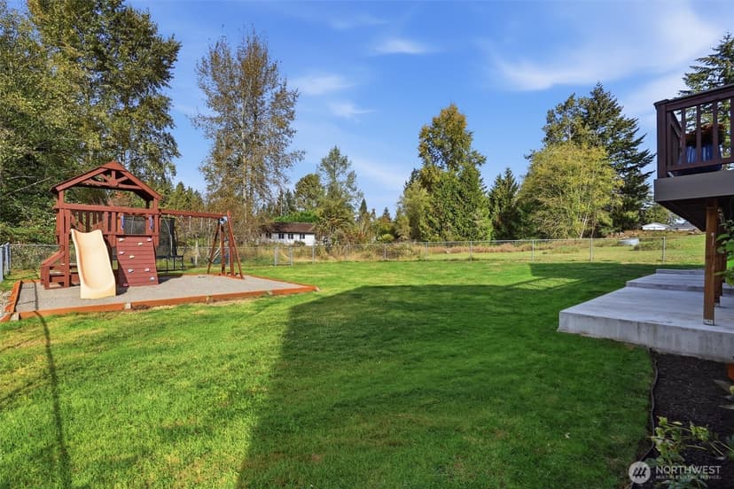 Property photo for 118 140th Avenue SE, Lake Stevens photo 30