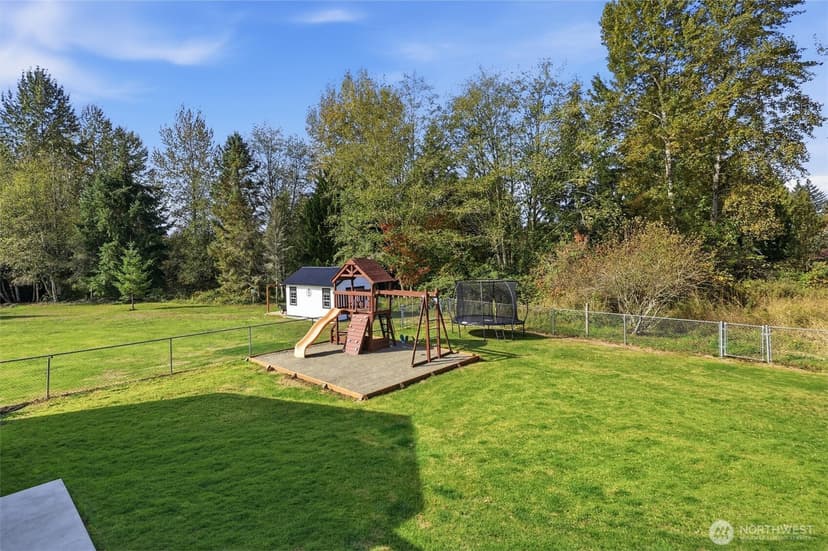 Property photo for 118 140th Avenue SE, Lake Stevens photo 32